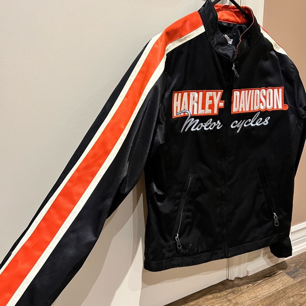 Womens Medium Harley Davidson Jacket